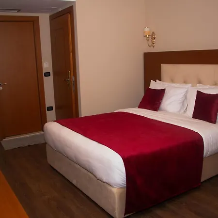 Albanopolis 4* Τίρανα