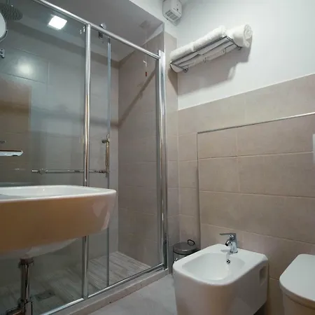 Albanopolis 4* Τίρανα