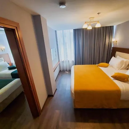 호텔 Albanopolis 4*