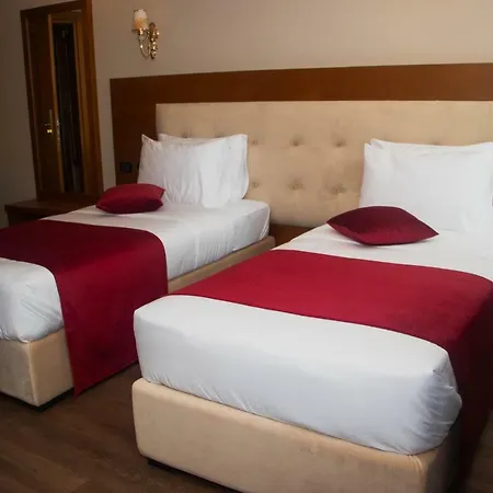 Albanopolis 4* 티라나