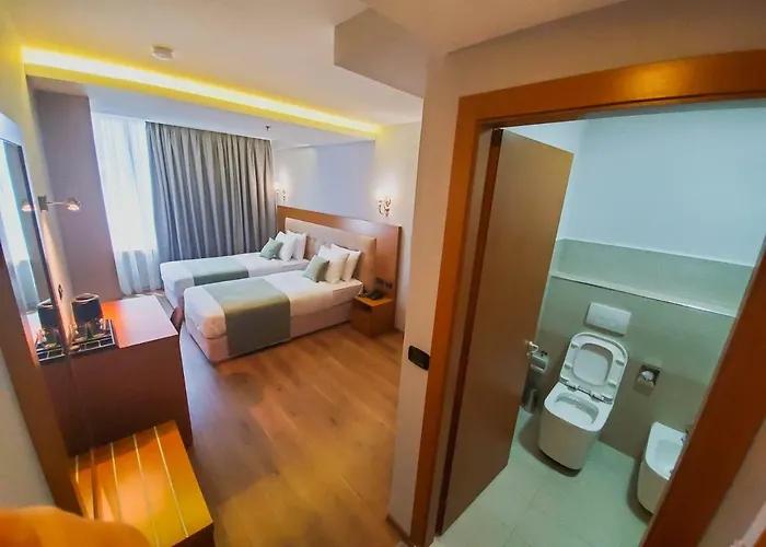 Ξενοδοχείο Albanopolis